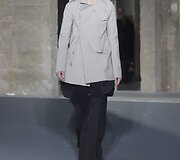 &bdquo;Rick Owens&ldquo; 2016 m. rudens-žiemos kolekcijos modelis
