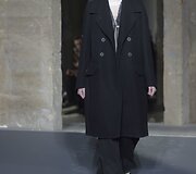 &bdquo;Rick Owens&ldquo; 2016 m. rudens-žiemos kolekcijos modelis