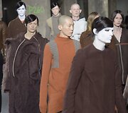 &bdquo;Rick Owens&ldquo; 2016 m. rudens-žiemos kolekcijos modelis