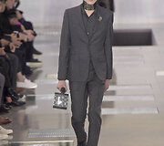 &bdquo;Louis Vuitton&ldquo; 2016 m. rudens-žiemos kolekcijos modelis