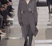 &bdquo;Louis Vuitton&ldquo; 2016 m. rudens-žiemos kolekcijos modelis