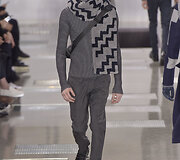 &bdquo;Louis Vuitton&ldquo; 2016 m. rudens-žiemos kolekcijos modelis