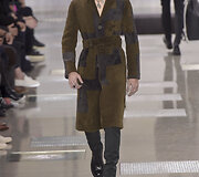 &bdquo;Louis Vuitton&ldquo; 2016 m. rudens-žiemos kolekcijos modelis