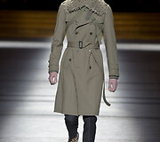 &bdquo;Dries Van Noten&ldquo; 2016 m. rudens-žiemos kolekcijos modelis