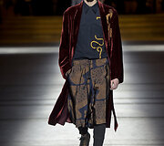 &bdquo;Dries Van Noten&ldquo; 2016 m. rudens-žiemos kolekcijos modelis