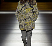 &bdquo;Dries Van Noten&ldquo; 2016 m. rudens-žiemos kolekcijos modelis