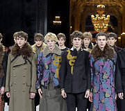 &bdquo;Dries Van Noten&ldquo; 2016 m. rudens-žiemos kolekcijos modelis