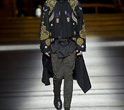 &bdquo;Dries Van Noten&ldquo; 2016 m. rudens-žiemos kolekcijos modelis