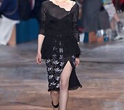 &bdquo;Christian Dior&ldquo; 2016 m. pavasario-vasaros auk&scaron;tosios mados kolekcijos modelis