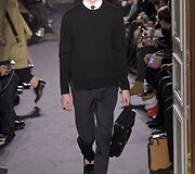 &bdquo;Valentino&ldquo; 2016 m. rudens-žiemos kolekcijos modelis