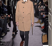 &bdquo;Valentino&ldquo; 2016 m. rudens-žiemos kolekcijos modelis
