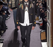 &bdquo;Valentino&ldquo; 2016 m. rudens-žiemos kolekcijos modelis