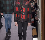 &bdquo;Valentino&ldquo; 2016 m. rudens-žiemos kolekcijos modelis