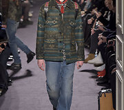 &bdquo;Valentino&ldquo; 2016 m. rudens-žiemos kolekcijos modelis