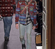 &bdquo;Valentino&ldquo; 2016 m. rudens-žiemos kolekcijos modelis