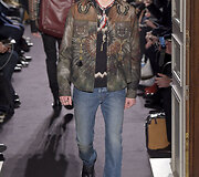 &bdquo;Valentino&ldquo; 2016 m. rudens-žiemos kolekcijos modelis