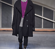 &bdquo;Raf Simons&ldquo; 2016 m. rudens-žiemos kolekcijos modelis