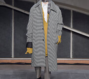 &bdquo;Raf Simons&ldquo; 2016 m. rudens-žiemos kolekcijos modelis