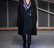 &bdquo;Raf Simons&ldquo; 2016 m. rudens-žiemos kolekcijos modelis