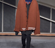 &bdquo;Raf Simons&ldquo; 2016 m. rudens-žiemos kolekcijos modelis