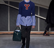 &bdquo;Raf Simons&ldquo; 2016 m. rudens-žiemos kolekcijos modelis