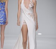 &bdquo;Atelier Versace&ldquo; 2016 m. pavasario-vasaros auk&scaron;tosios mados kolekcija