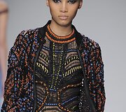 &bdquo;Atelier Versace&ldquo; 2016 m. pavasario-vasaros auk&scaron;tosios mados kolekcija