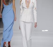 &bdquo;Atelier Versace&ldquo; 2016 m. pavasario-vasaros auk&scaron;tosios mados kolekcija