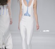 &bdquo;Atelier Versace&ldquo; 2016 m. pavasario-vasaros auk&scaron;tosios mados kolekcija
