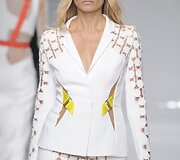 &bdquo;Atelier Versace&ldquo; 2016 m. pavasario-vasaros auk&scaron;tosios mados kolekcija