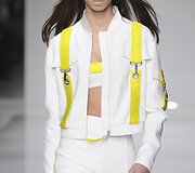 &bdquo;Atelier Versace&ldquo; 2016 m. pavasario-vasaros auk&scaron;tosios mados kolekcija