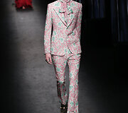 &bdquo;Gucci&ldquo; 2016-2017 m. rudens-žiemos kolekcijos modelis