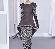&bdquo;Chanel&ldquo; 2017 m. pavasario-vasaros auk&scaron;tosios mados kolekcijos modelis