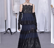 &bdquo;Chanel&ldquo; 2017 m. pavasario-vasaros auk&scaron;tosios mados kolekcijos modelis