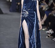 &bdquo;Elie Saab&ldquo; 2016 m. rudens-žiemos auk&scaron;tosios mados kolekcijos modelis