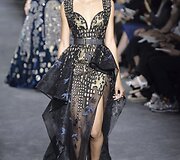 &bdquo;Elie Saab&ldquo; 2016 m. rudens-žiemos auk&scaron;tosios mados kolekcijos modelis