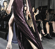 &bdquo;Elie Saab&ldquo; 2016 m. rudens-žiemos auk&scaron;tosios mados kolekcijos modelis