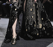&bdquo;Elie Saab&ldquo; 2016 m. rudens-žiemos auk&scaron;tosios mados kolekcijos modelis