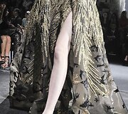&bdquo;Elie Saab&ldquo; 2016 m. rudens-žiemos auk&scaron;tosios mados kolekcijos modelis