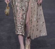 &bdquo;Elie Saab&ldquo; 2016 m. rudens-žiemos auk&scaron;tosios mados kolekcijos modelis