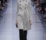 &bdquo;Giorgio Armani Priv&eacute;&ldquo; 2016 m. rudens-žiemos auk&scaron;tosios mados kolekcijos modelis