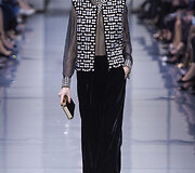 &bdquo;Giorgio Armani Priv&eacute;&ldquo; 2016 m. rudens-žiemos auk&scaron;tosios mados kolekcijos modelis