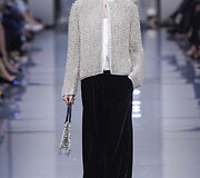 &bdquo;Giorgio Armani Priv&eacute;&ldquo; 2016 m. rudens-žiemos auk&scaron;tosios mados kolekcijos modelis