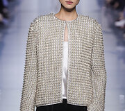 &bdquo;Giorgio Armani Priv&eacute;&ldquo; 2016 m. rudens-žiemos auk&scaron;tosios mados kolekcijos modelis 