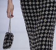 &bdquo;Giorgio Armani Priv&eacute;&ldquo; 2016 m. rudens-žiemos auk&scaron;tosios mados kolekcijos modelis 
