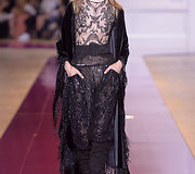&bdquo;Zuhair Murad&ldquo; 2016 m. rudens-žiemos auk&scaron;tosios mados kolekcijos modelis