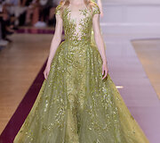 &bdquo;Zuhair Murad&ldquo; 2016 m. rudens-žiemos auk&scaron;tosios mados kolekcijos modelis