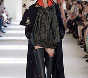 &bdquo;Maison Margiela&ldquo; 2016 m. rudens-žiemos auk&scaron;tosios mados kolekcijos modelis