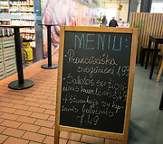 &bdquo;Assorti&ldquo; bistro pietų meniu