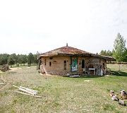 Dormantės namai